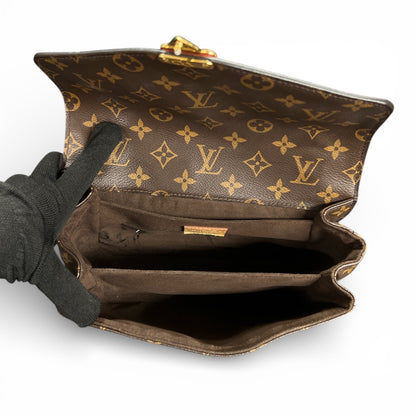 Louis Vuitton Monogram  Metis LO2133