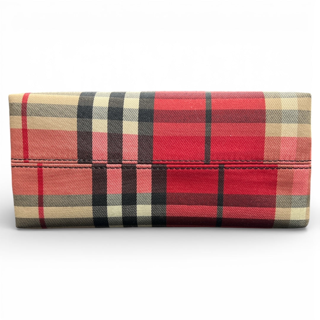 Burberry Check Pattern Handbag! BU942
