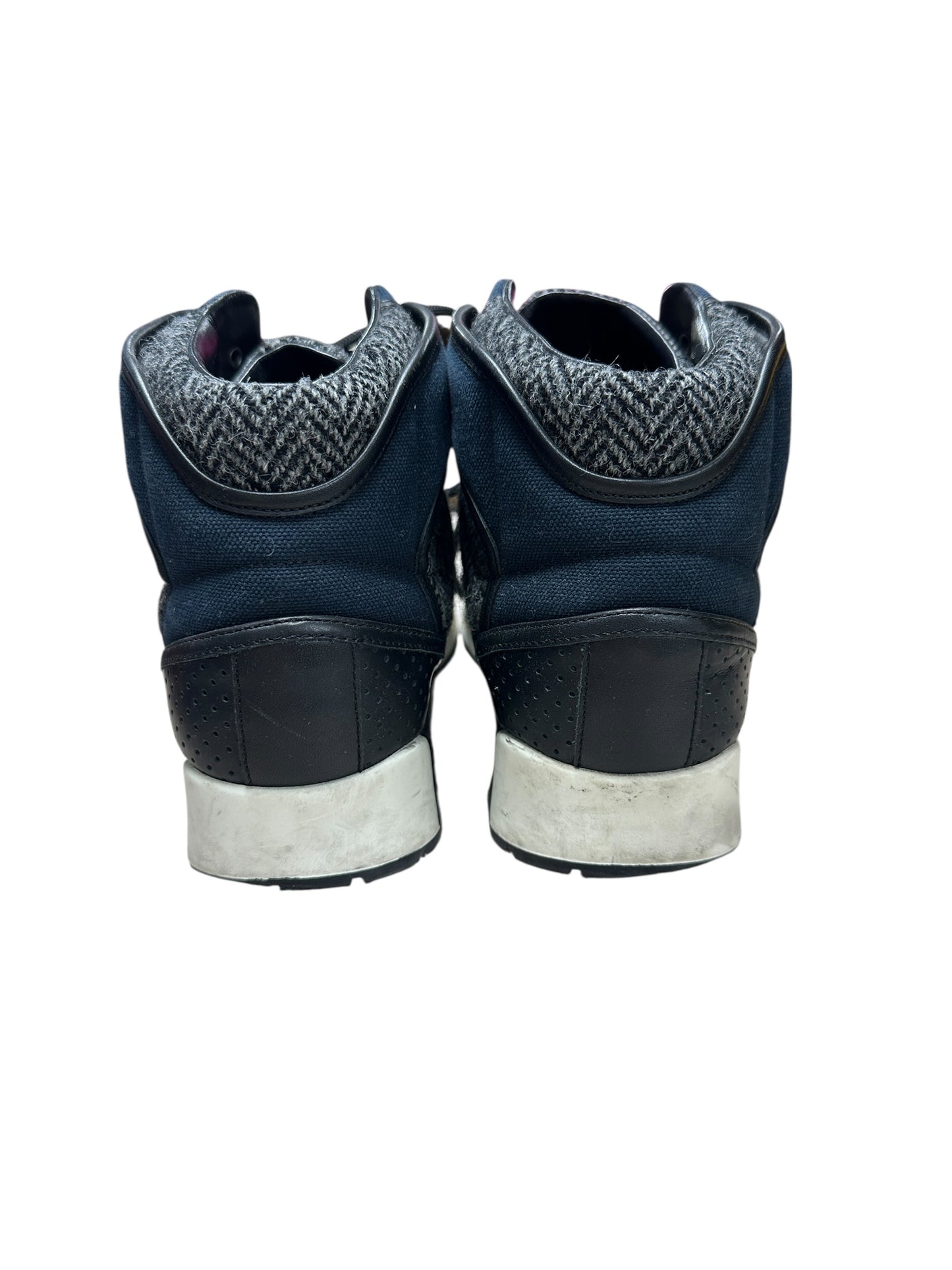LOUIS VUITTON Mixed Materials Run Away Sneakers Navy Blue Silver Hardware LO1602