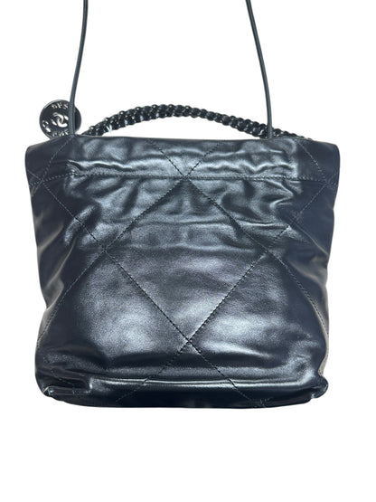 Chanel 22 Mini Leather Hobo Shoulder Bag Black CH2095