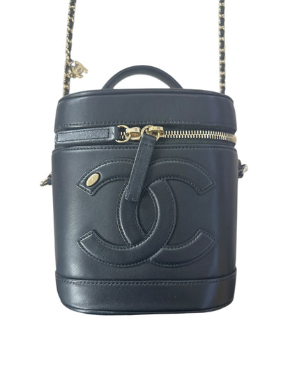 Chanel Filigree Vanity Case Leather Bag Black Gold Hardware CH2097