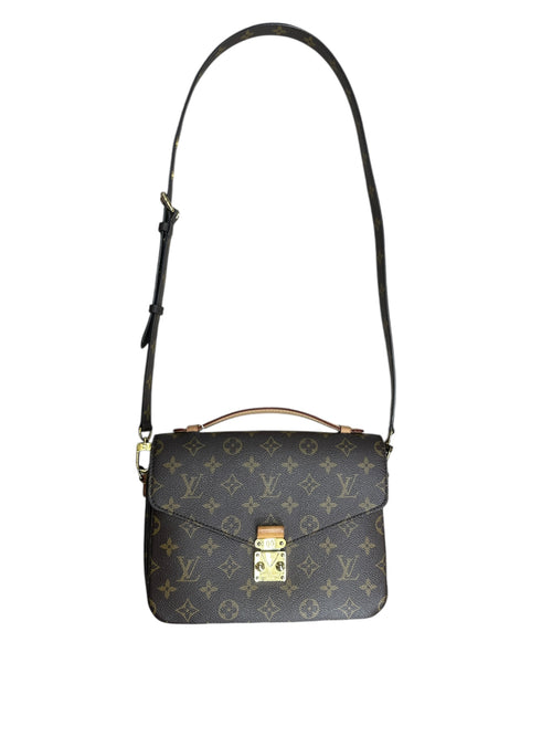 LOUIS VUITTON Monogram Pochette Metis Crossbody Bag Brown Gold Hardware LO2237