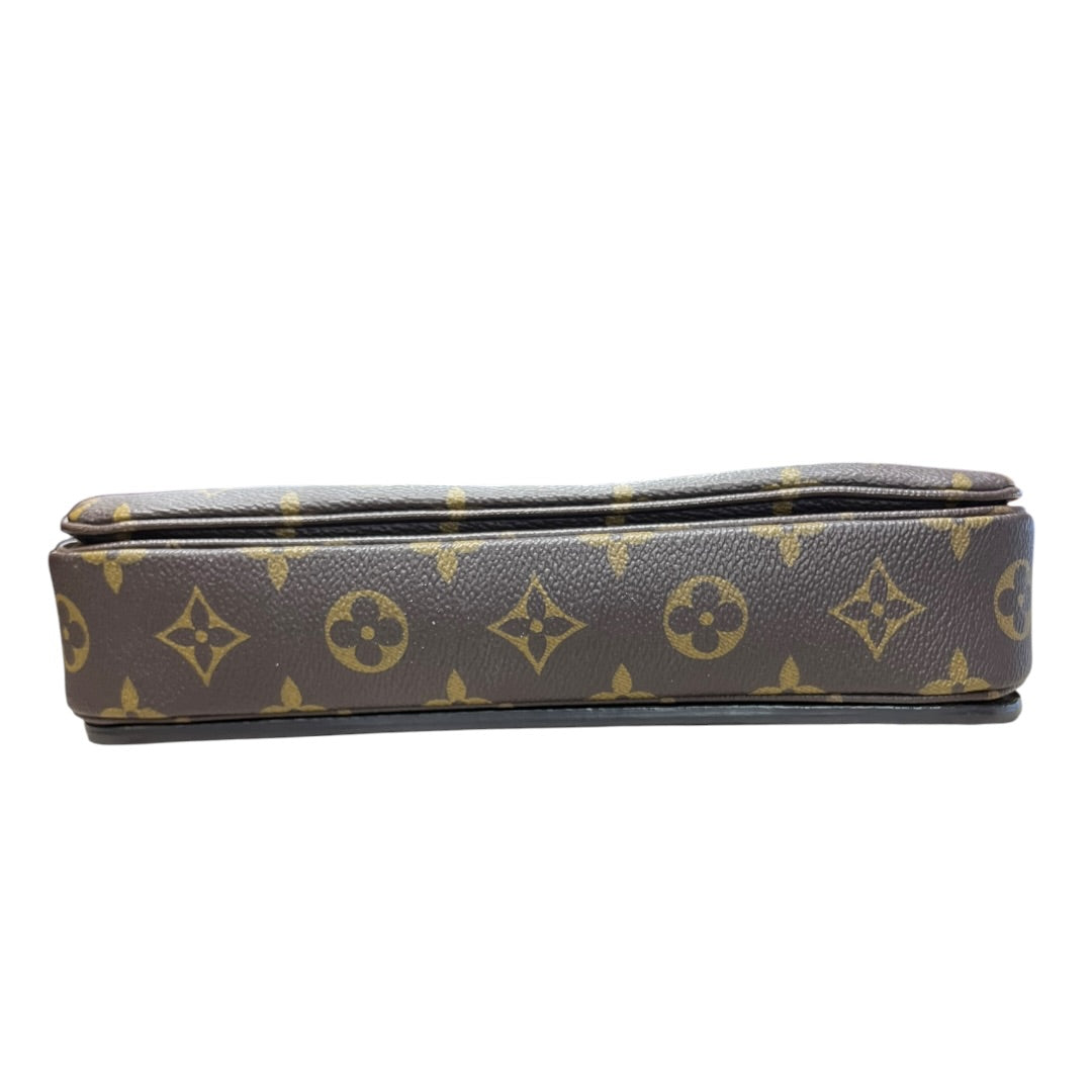 LOUIS VUITTON Monogram Pochette Metis Crossbody Bag Brown Gold Hardware LO2307