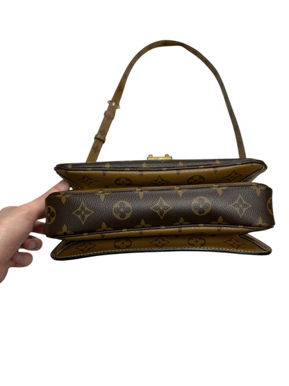 LOUIS VUITTON Monogram Reverse Dauphine MM Shoulder Bag LO2350