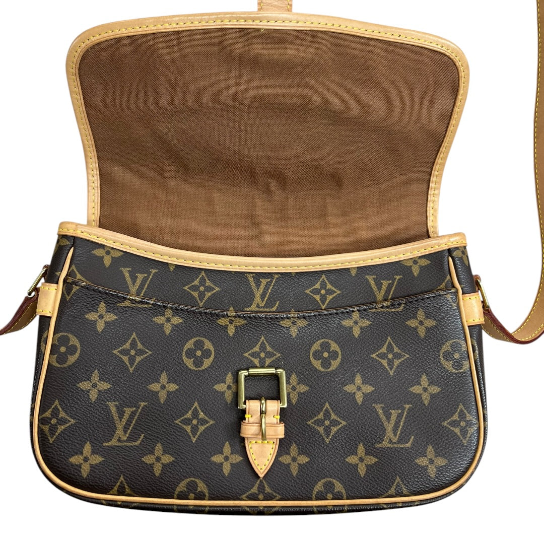 LOUIS VUITTON Monogram Saint Cloud PM Crossbody Bag Brown Gold Hardware LO2331