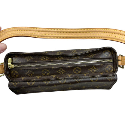 LOUIS VUITTON Monogram Pochette Accessoires Shoulder Pouch LO2325