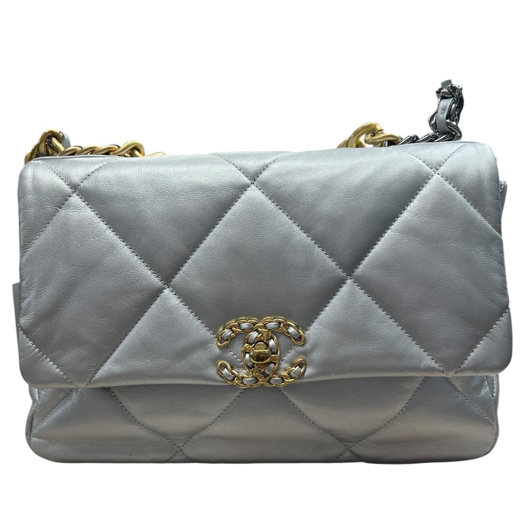 CHANEL 19 Lambskin Small Flap Bag Silver Metallic Mixed Hardware CH2136