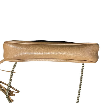 GUCCI Pebbled Leather Soho Chain Shoulder Bag Beige Gold Hardware Gu583