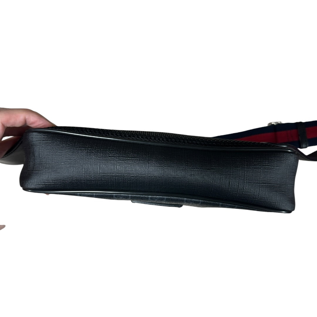 GUCCI GG Supreme Belt Bag Waist Bag Black Web Strap Silver Hardware GU597