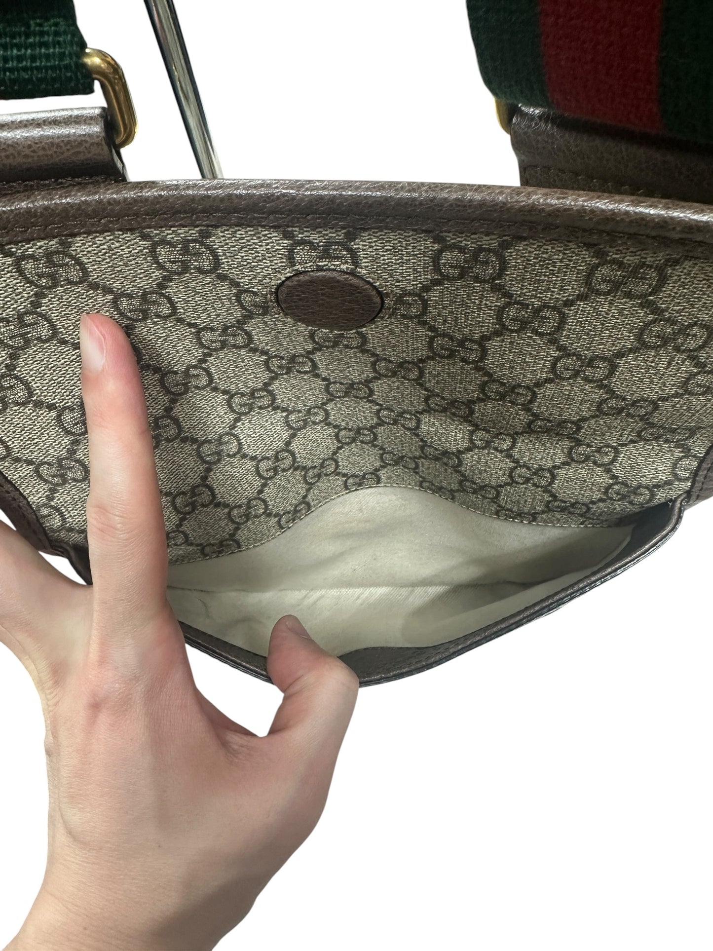 GUCCI GG Supreme Neo Vintage Messenger Bag Beige Ebony Gold Hardware GU606