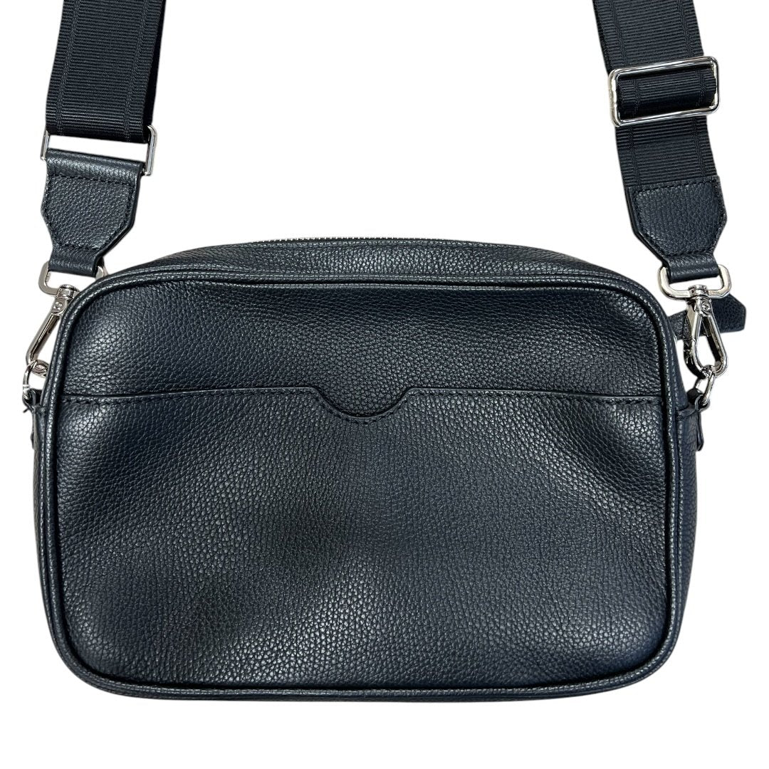 FENDI Leather Fendi Roma Camera Bag Crossbody Bag Black Silver Hardware FE382