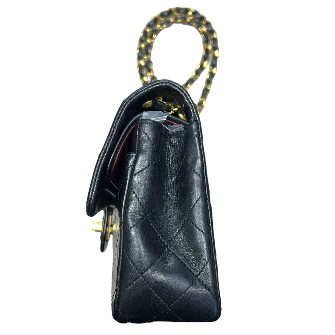 CHANEL Lambskin Classic Flap Bag Shoulder Bag Black with Burgundy Lining Gold Hardware CH2166