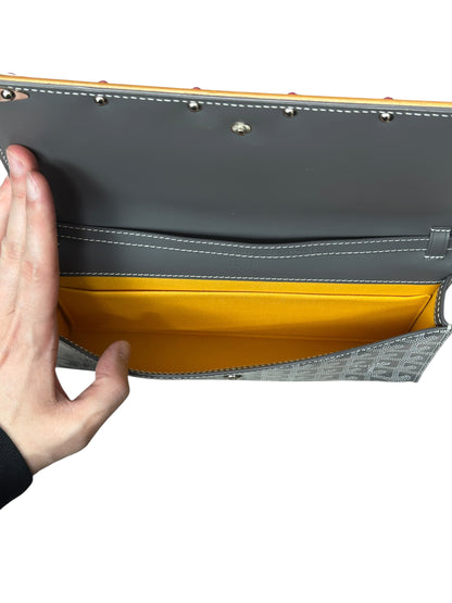 GOYARD Goyardine Plumet Pochette Crossbody Bag Grey Silver Hardware GO25