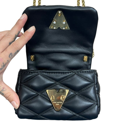 LOUIS VUITTON Quilted Calfskin LV Pont 9 Soft Mini Shoulder Bag Black Gold Hardware LO2373