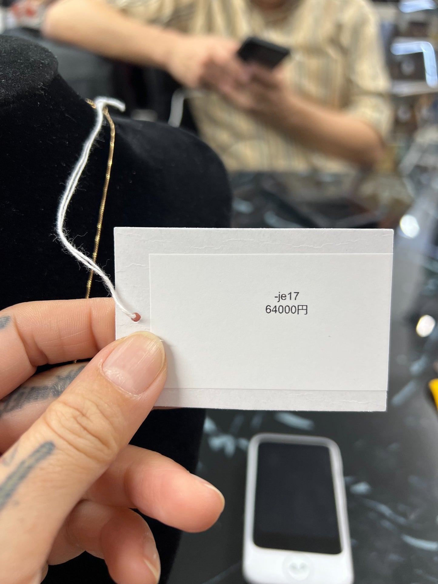 ACCESSORY UNKNOWN 18K Gold, Diamond Open Teardrop Diamond Pendant Necklace Necklace Gold Gold Hardware je17