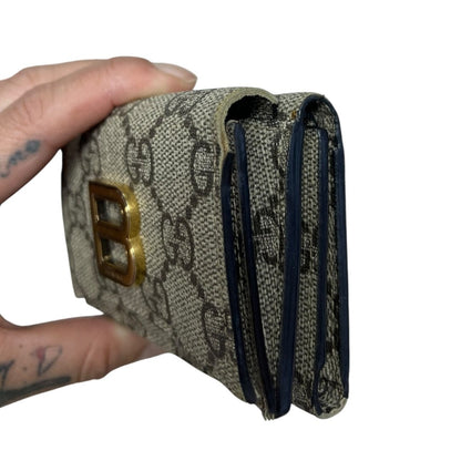GUCCI GG Supreme Canvas The Hacker Project Tri-Fold Wallet Wallet Beige and Ebony with Black Trim Gold Hardware GU680