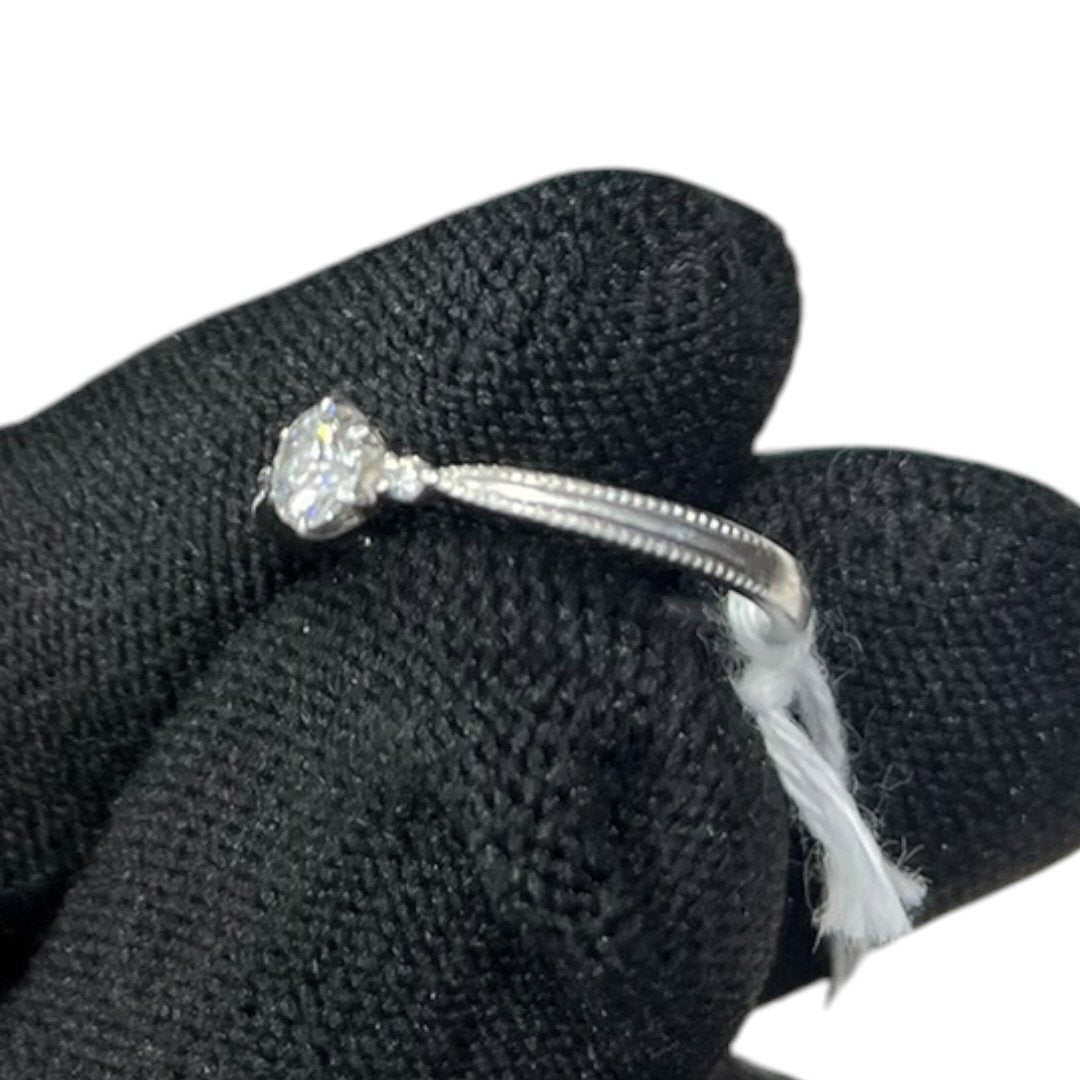 ACCESSORY Unbranded Platinum-toned, Diamond Ring Silver-toned, Near colorless (diamond) je14