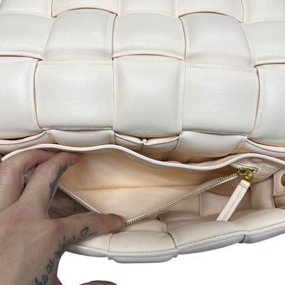 BOTTEGA VENETA Nappa Leather Padded Cassette Bag Shoulder Bag Chalk Gold Hardware BO31