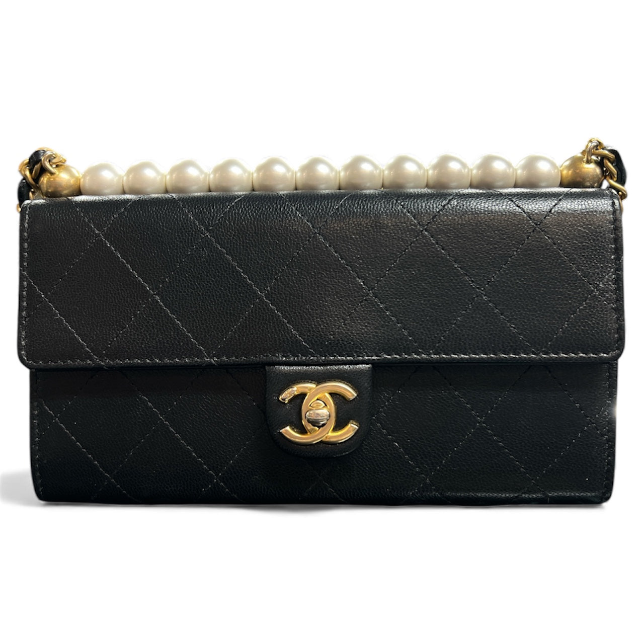 CHANEL Matelassé Chain Wallet  Shoulder Bag CH2034