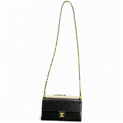 CHANEL Matelassé Chain Wallet  Shoulder Bag CH2034