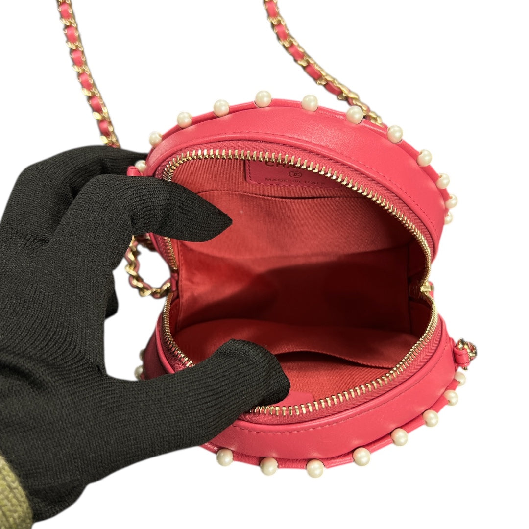 CHANEL Round Pearl Chain Shoulder  Bag CH2015
