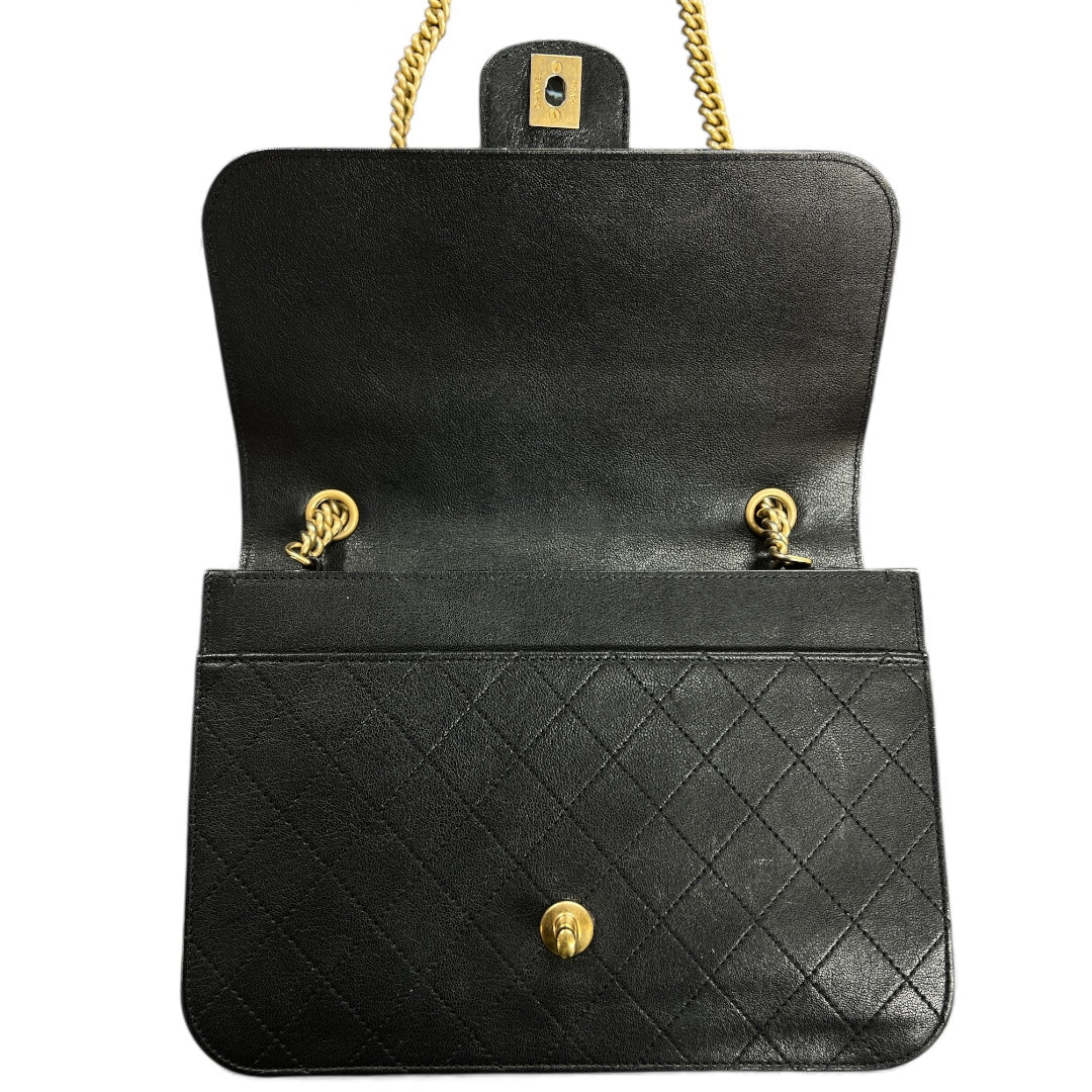 CHANEL Black Leather Chain Shoulder Bag  CH1991