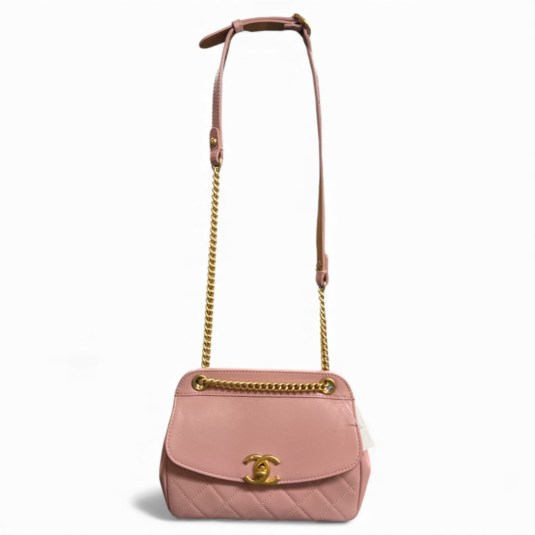 CHANEL Mini Matelassé Chain Shoulder Bag CH1986