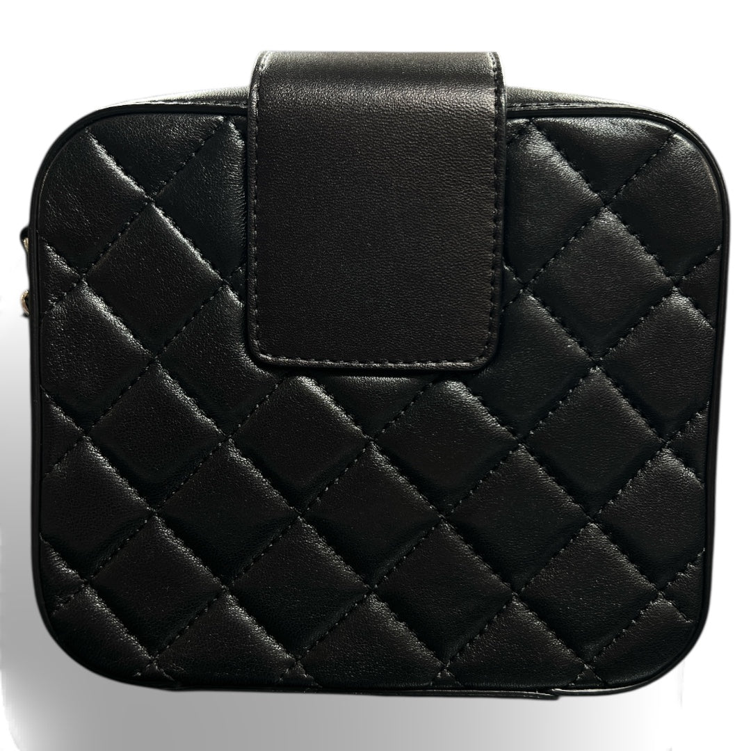 CHANEL Matelassé Chain Shoulder Bag  CH1985