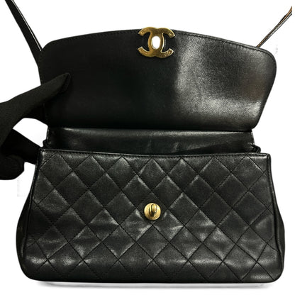 CHANEL Matelassé Black Lambskin  Shoulder Handbag CH1961