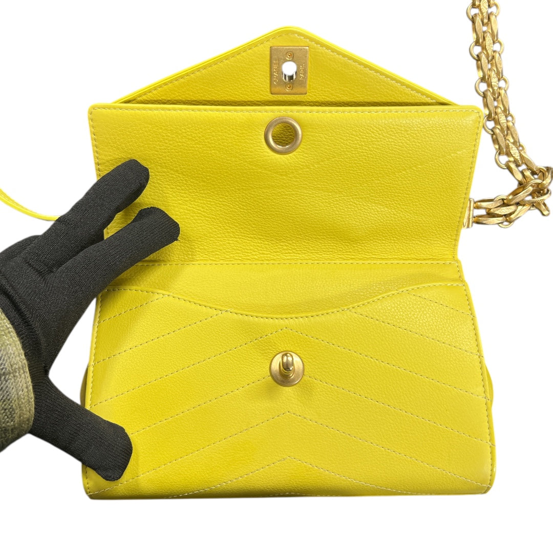 CHANEL Yellow Calfskin Shoulder Bag  CH1927