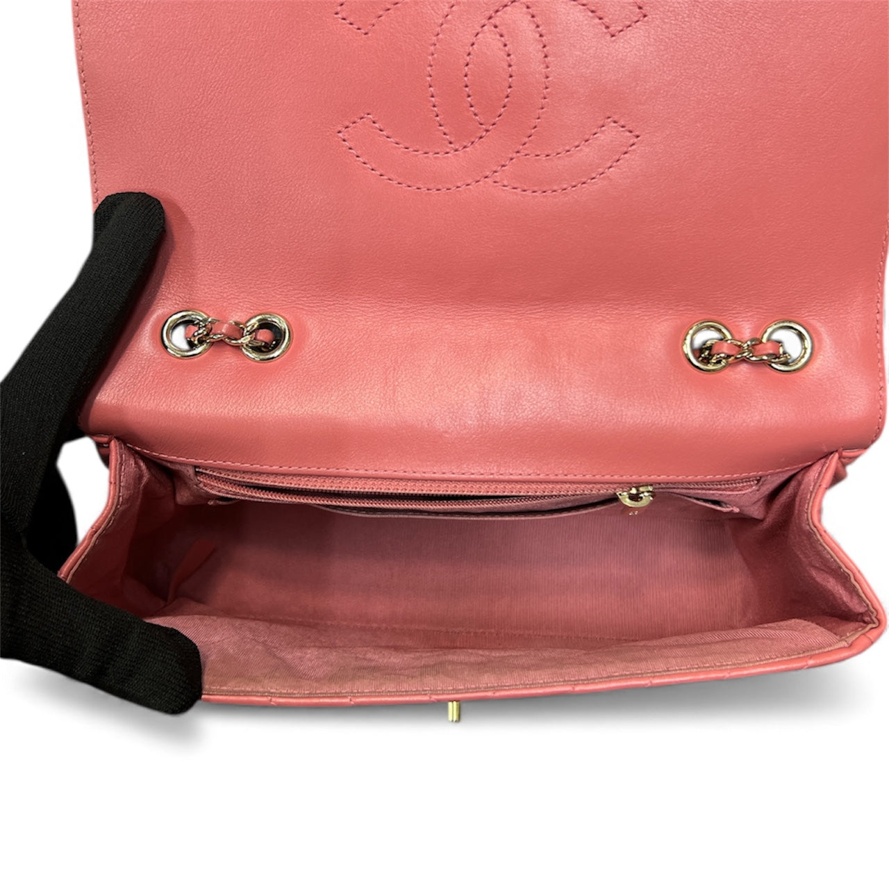 CHANEL Coral Pink Shoulder Bag  CH1903