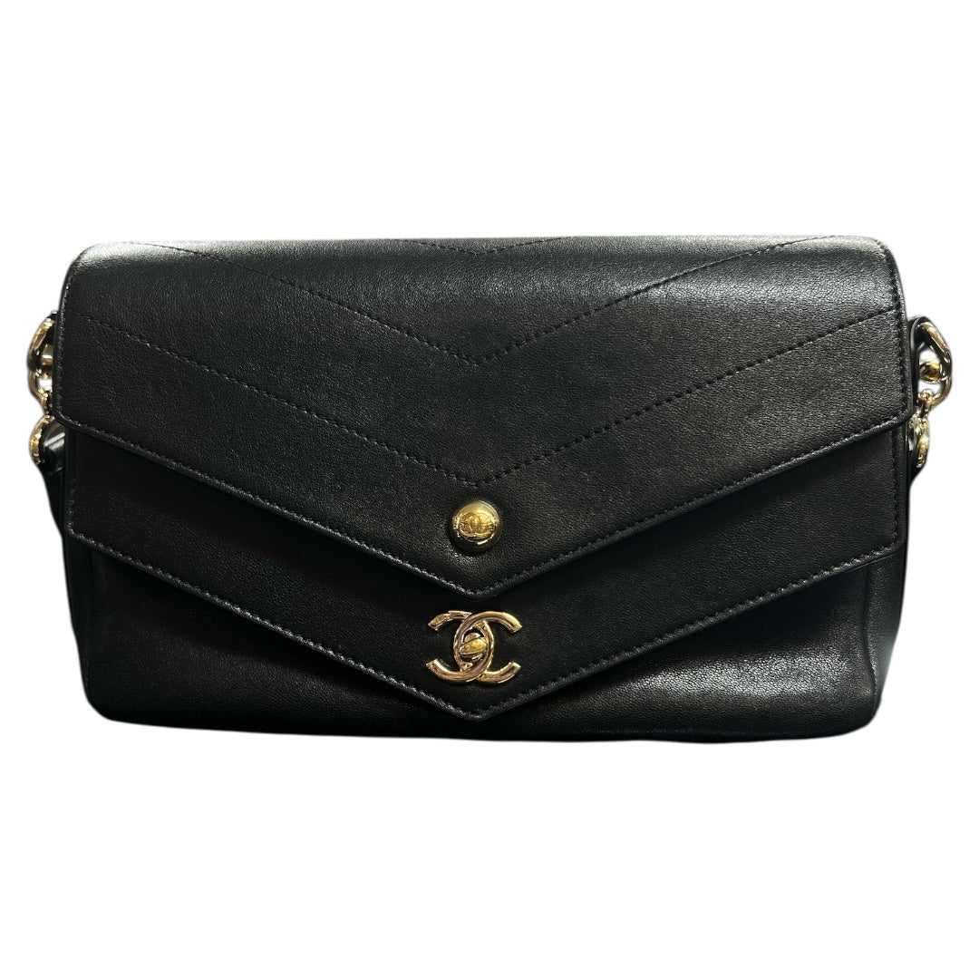 CHANEL Black 2-Way Shoulder Handbag  CH1886