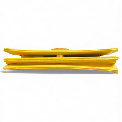 CHANEL Boy Chanel Yellow Chain Wallet  Bag CH1803