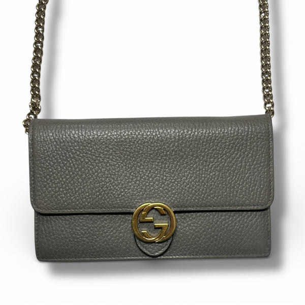 GUCCI Chain Wallet Gu537