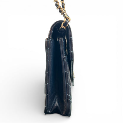 CHANEL Chevron V-Stitch Chain Shoulder Bag CH2052